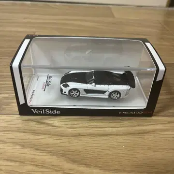 VeilSide 1/64 스케일 미니카 화이트/블랙