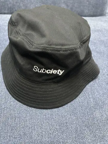 Subciety 블랙 버킷햇