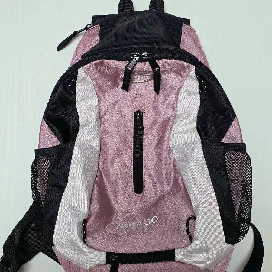 【専用】NOIAGO Nylon Daily Backpack NOIAGO】NYLON DAILY BACKPACK