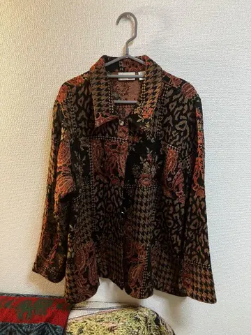 패치워크 패턴 긴팔 자켓