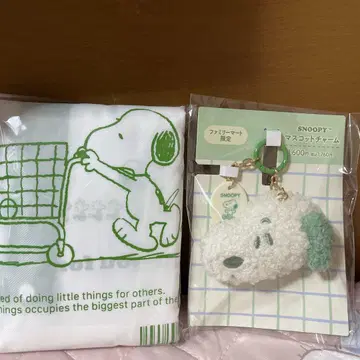 SNOOPY 훼미리마트 레지봉투풍 에코백 마스코트 참 2세트