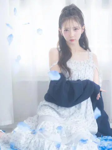 evelyn 프릴 볼레로 택 포함 미사용 새상품