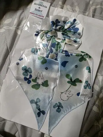 스카프 달린 스크런치 흰 클로버 이웃집 토토로