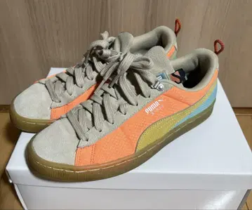 PUMA SUEDE 컬러풀 스니커즈 24.5 베이지