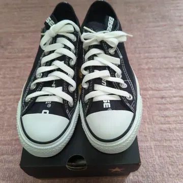 CONVERSE 블랙 로우컷 스니커즈