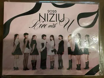 NiziU Live with U 2025 랜덤 트레이딩 카드 케이스