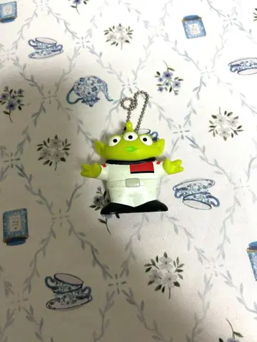 리틀 그린멘 캡슐 토이