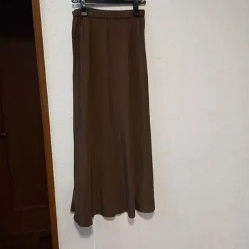 브라운 플레어 스커트 길이 약 100cm
