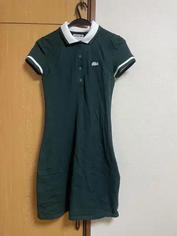 LACOSTE 다크 그린 폴로 원피스 34