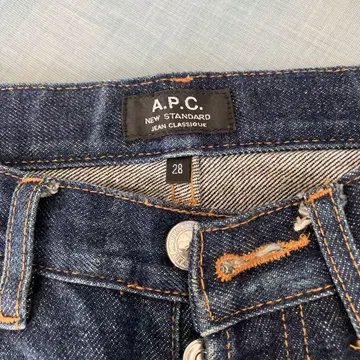 A.P.C. NEW STANDARD 스트레이트 데님 28