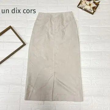 un dix cors 스웨이드 타이트 스커트 사이즈 38 무릎 기장