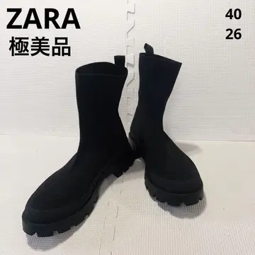 컨디션 최상 ZARA 삭스 부츠 블랙 40 약 26cm 통굽