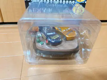 PIXAR Happy 복권 카즈 피규어