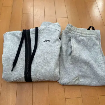 Reebok 후드 부착 맨투맨 자켓 그레이
