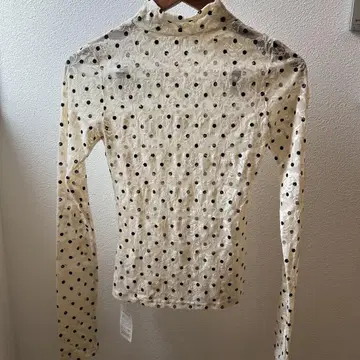 DOT LACE SEE-THROUGH TOP (HIGH NECK)