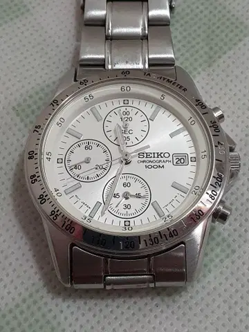 SEIKO 크로노그래프 100M 방수 손목시계