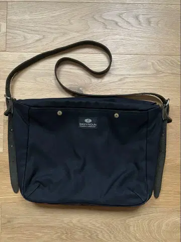 BAG'nNOUN 숄더백 블랙