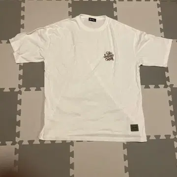 배송비 포함 Subciety 자수 화이트 T셔츠 스트릿