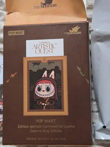 POP MART Labubu 루브르 에디션