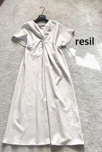 택 포함 새상품 resil 야마다야 트위스트 트위스트 V넥 롱 원피스