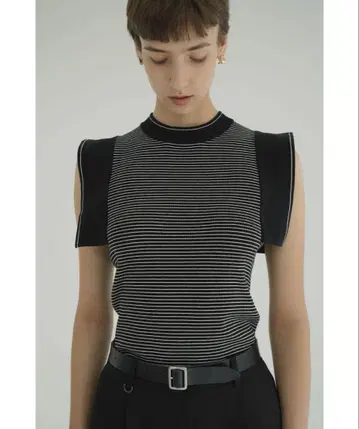 CLANE SQUARE SLEEVE KNIT TOPS