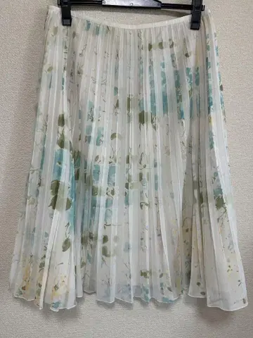 23구 빅 사이즈 44 꽃무늬 무릎 기장 랜덤 플리츠 스커트 6730