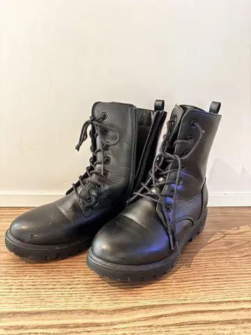 블랙 가죽 밀리터리 부츠 글로벌 워크