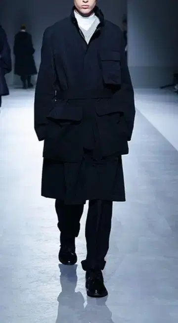 The Reracs 리라 48 블랙 모터 사이클 코트