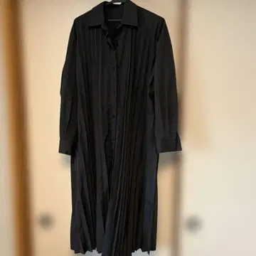 블랙 플리츠 롱 셔츠 원피스