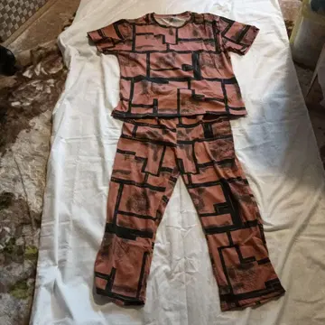 브라운 기하학 패턴 셋업