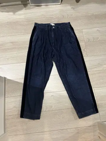 VALTA 다크 블루 데님 팬츠 S 라인 데님