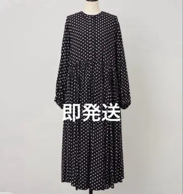 BEARDSLEY 비어즐리 도트 개더 볼륨 소매 원피스