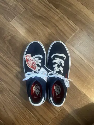 Vans 네이비 스니커즈