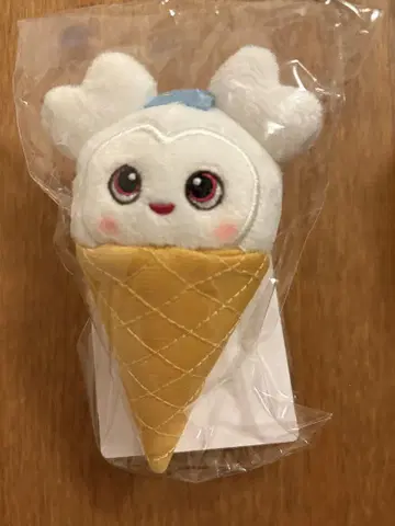 TWICE BABY LOVELYS 아이스 봉제 인형 배지 Baby 더블리