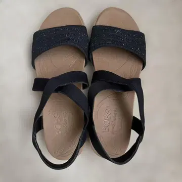 BOBS from Skechers 블랙 샌들