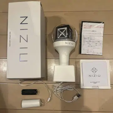 NiziU 응원봉 OFFICIAL LIGHT STICK