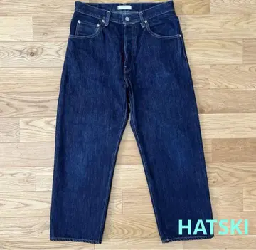 HATSKI 와이드 테이퍼드 데님 1 Wide Tapered Denim