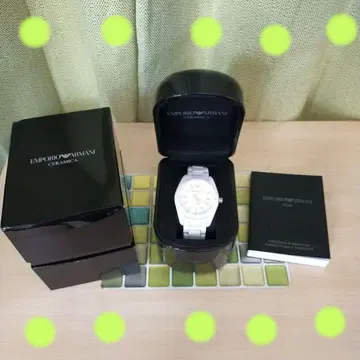 EMPORIO ARMANI CERAMICA 화이트 손목시계