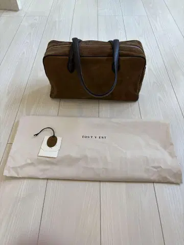 TOUT Y EST SAC LOQUET 브라운 [거의 새상품]