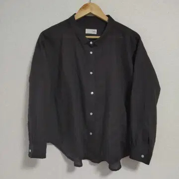 HUIS. 블랙 긴팔 셔츠