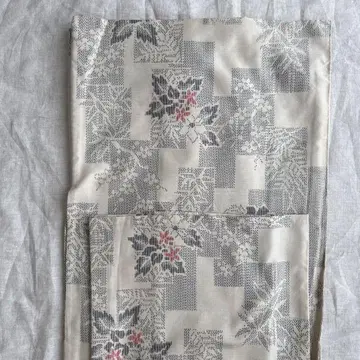 순수 실크  단의 ISETAN 교육용 실 포함!