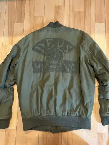 DEUS EX MACHINA MA-1 자켓 올리브 그린 L 사이즈