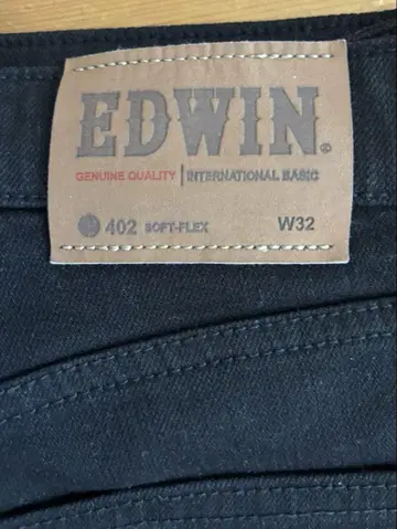 EDWIN 402 블랙 스트레이트 데님 W32