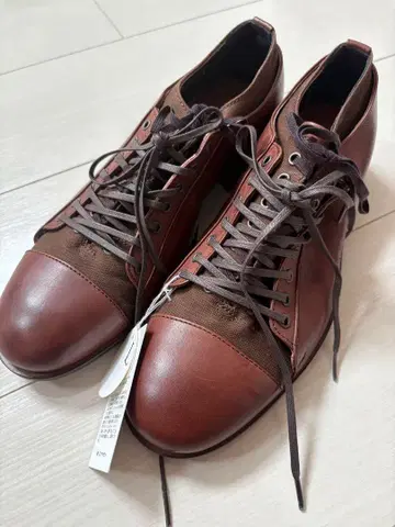 LIMI feu 리미푸 브라운 레이스업 로퍼 미사용 새상품