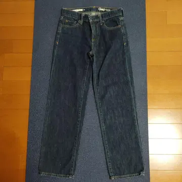 Gap 다크 블루 스트레이트 데님