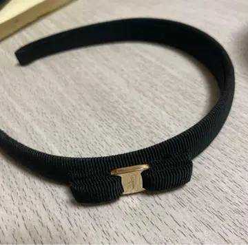 컨디션 최상 Salvatore Ferragamo 페라가모 머리띠