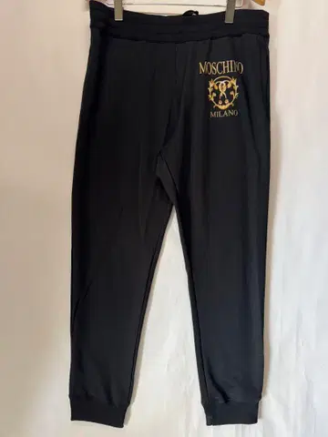 MOSCHINO 모스키노 로고 프린트 스웨트 팬츠 블랙 52