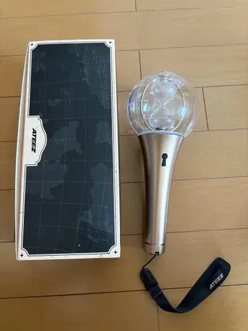 ATEEZ 공식 응원봉 실버 ver2