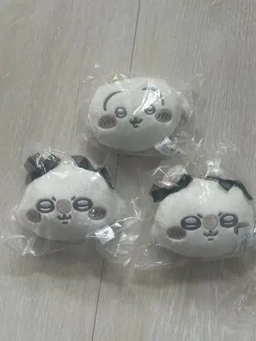 치이카와(먼작귀) 마스코트 거울 리본 토끼 모몽가