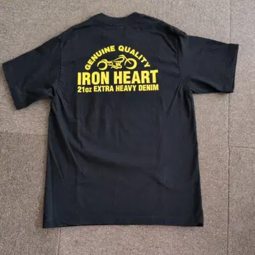 IRON HEART 블랙 T셔츠 S사이즈